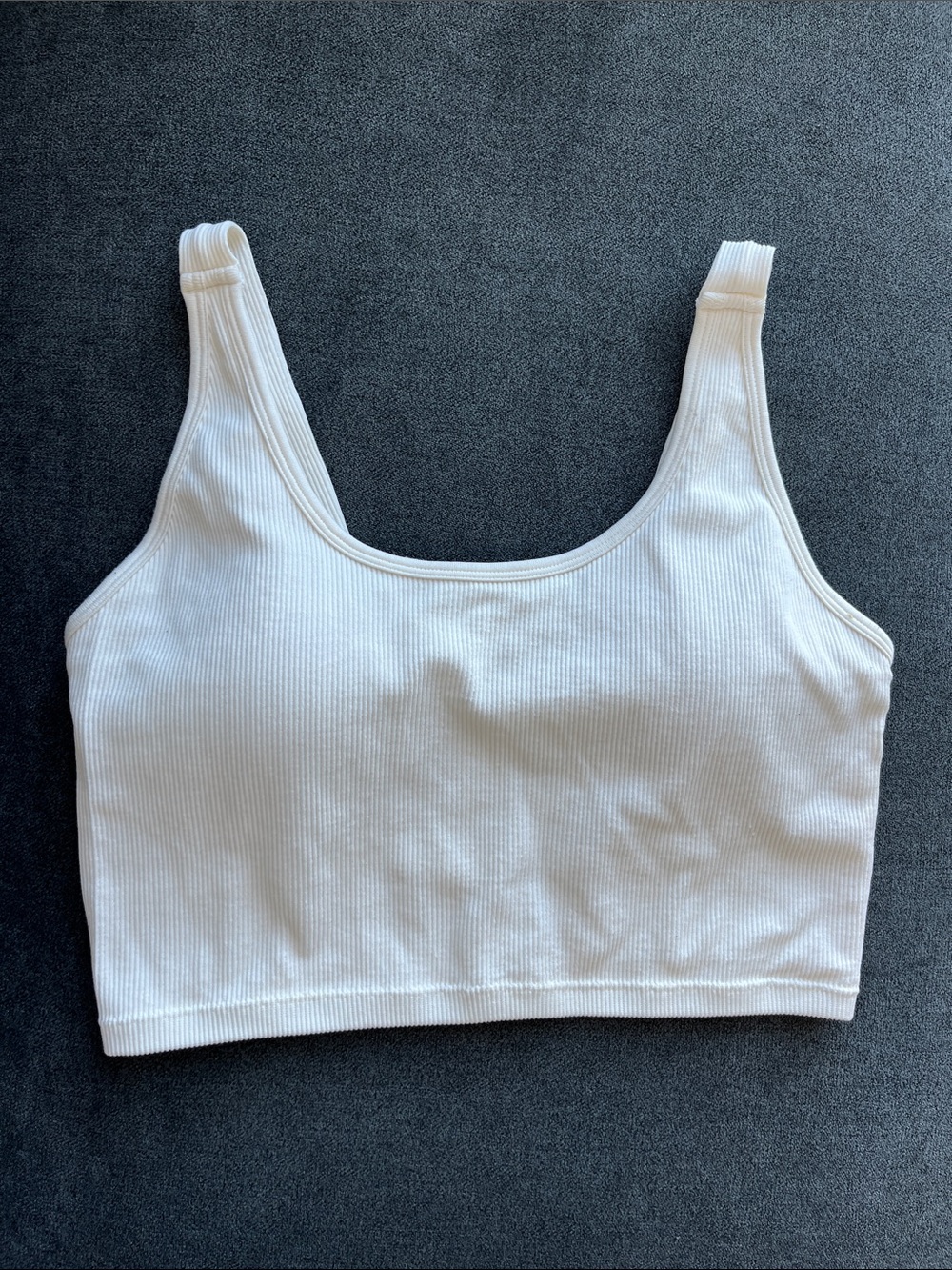 Seamless bra tank Large cream color